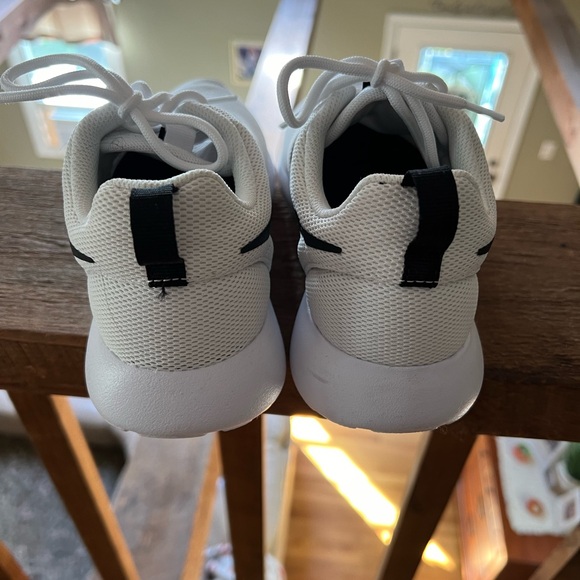 Nike Roshe One - Picture 4 of 5